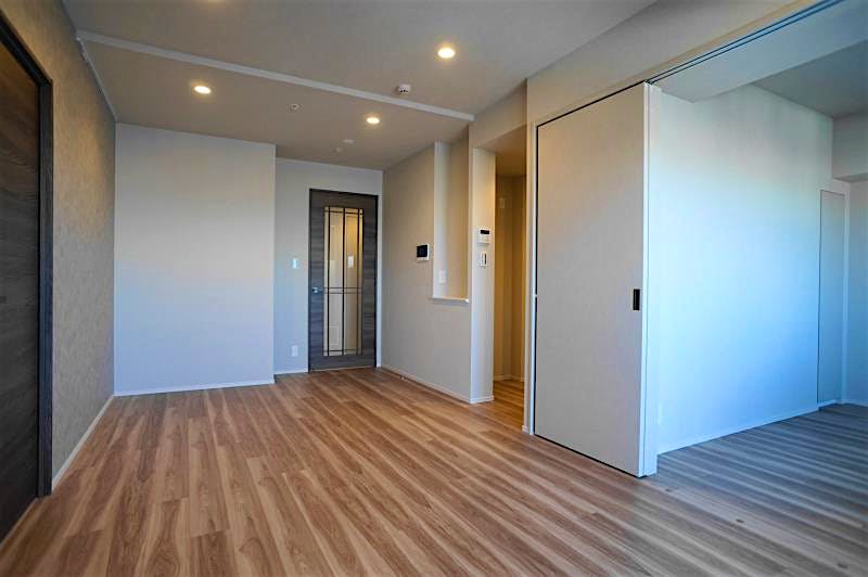 property_interior2_filename