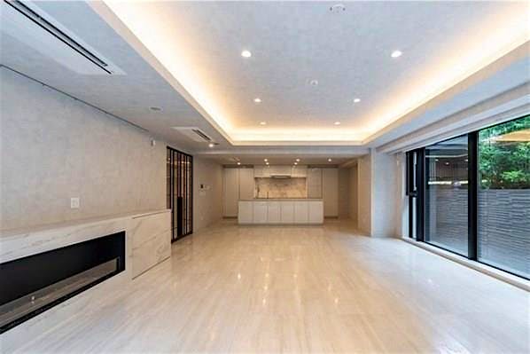 property_interior1_filename