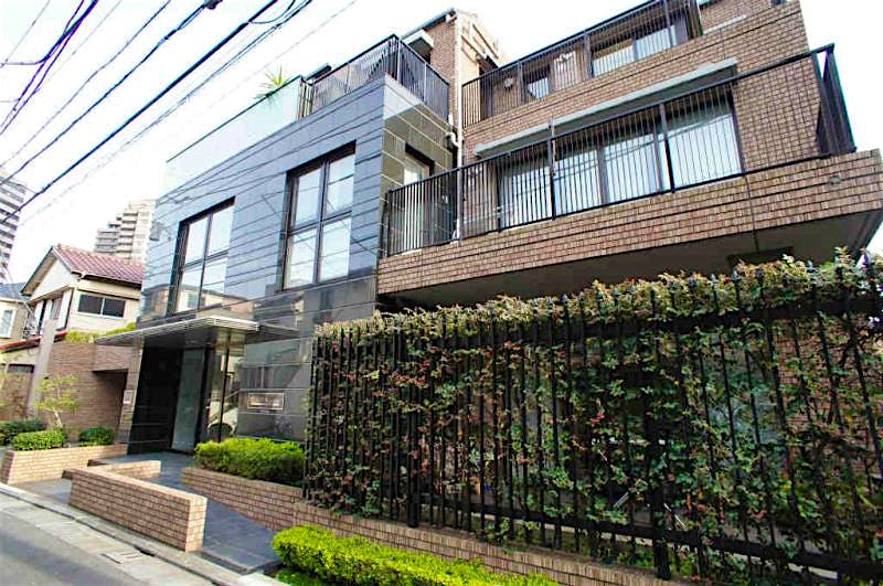 building_exterior_filename