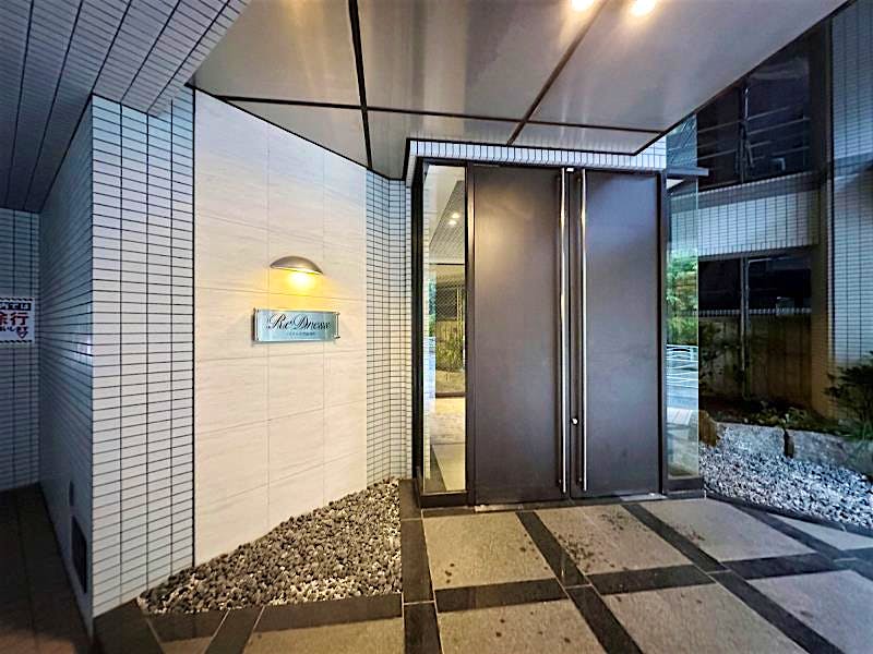 building_exterior2_filename