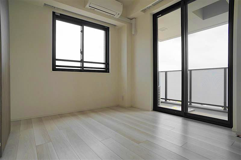 property_interior2_filename