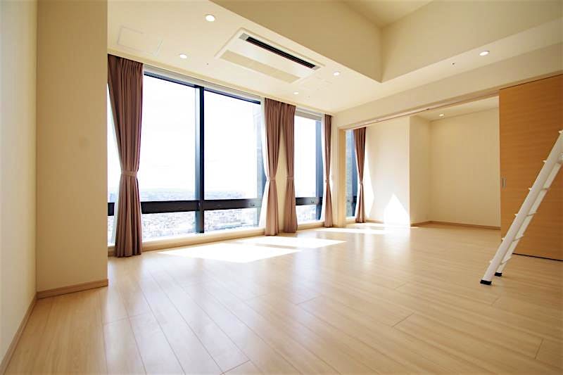 property_interior1_filename