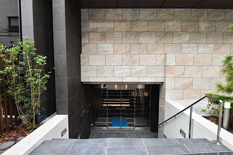 building_exterior2_filename