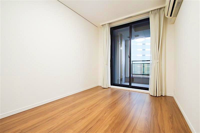 property_interior2_filename