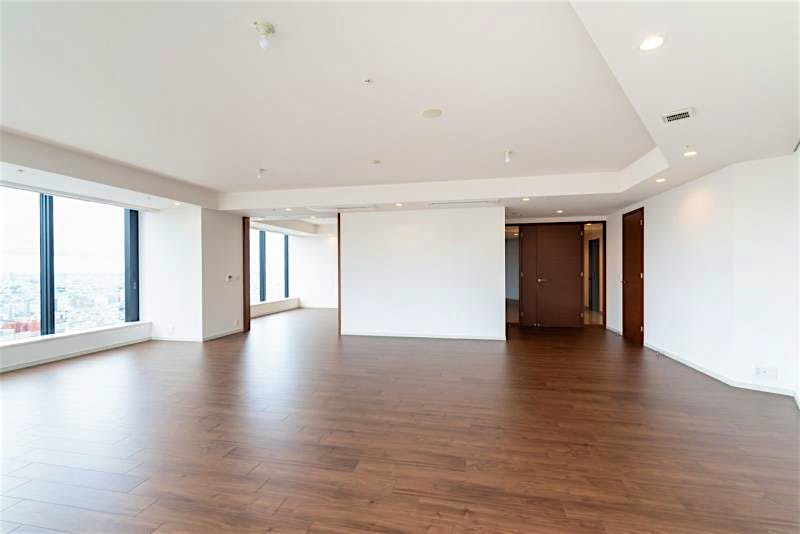 property_interior2_filename