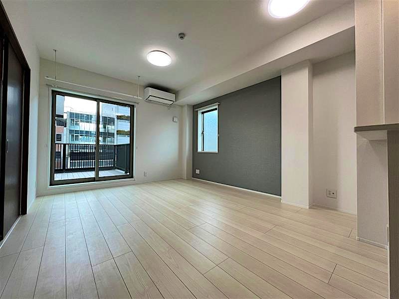 property_interior1_filename