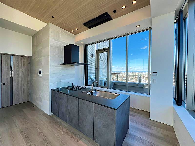 property_interior2_filename