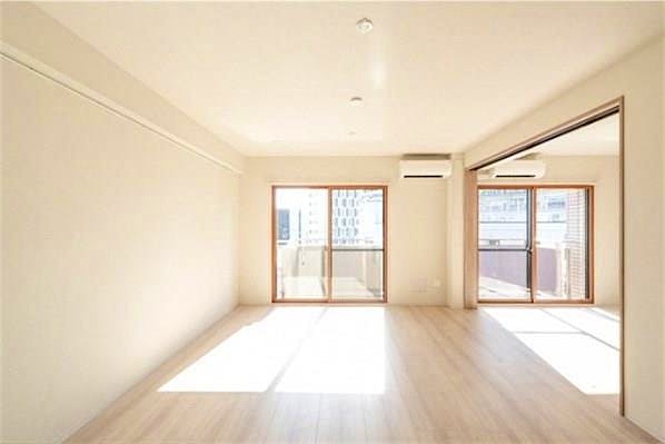 property_interior2_filename