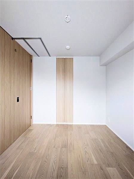 property_interior2_filename