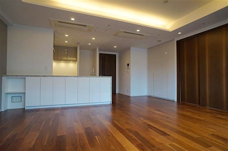 property_interior1_filename