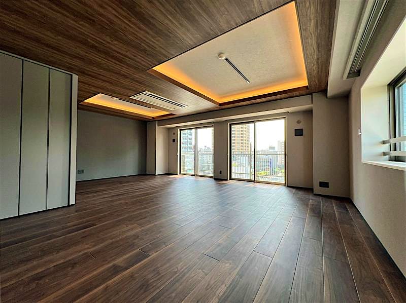 property_interior1_filename