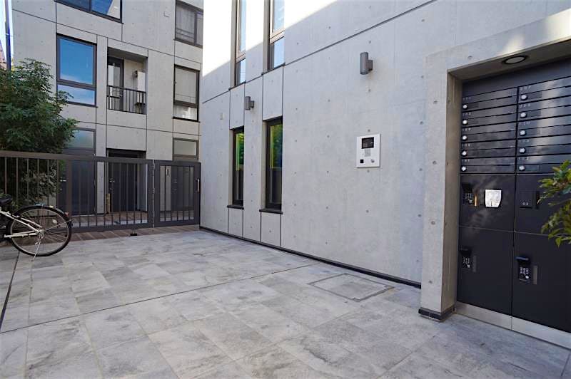 building_exterior2_filename