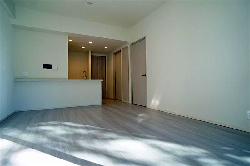 property_interior2_filename