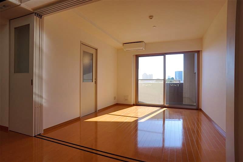 property_interior2_filename